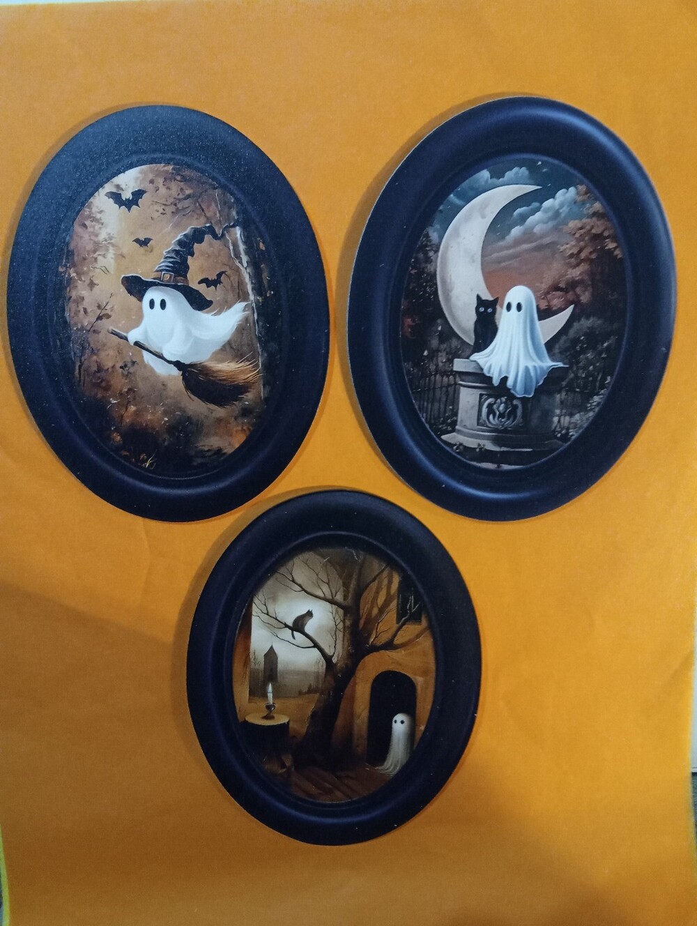Halloween Ghost Oval Wall Art Set - Black Frames